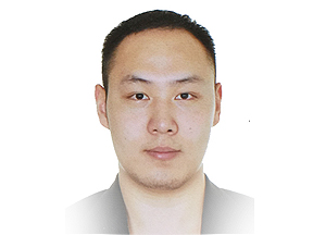 彭詩(shī)洋（副總經(jīng)理）